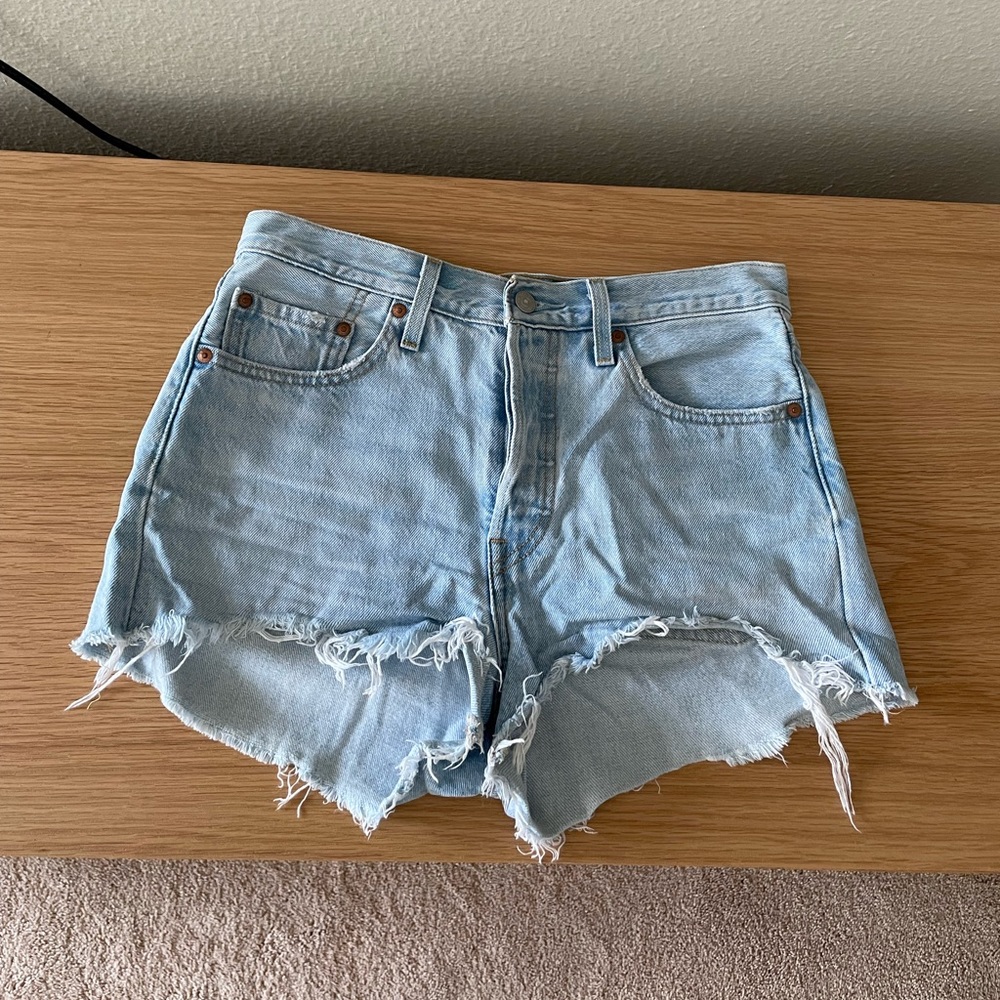 Levi’s 501 shorts